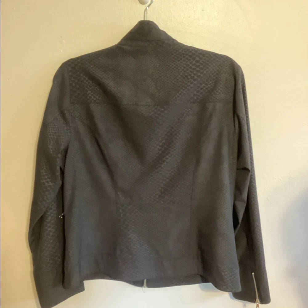 Chicos unlined Zenergy jacket in black size 1 - Picture 4 of 8